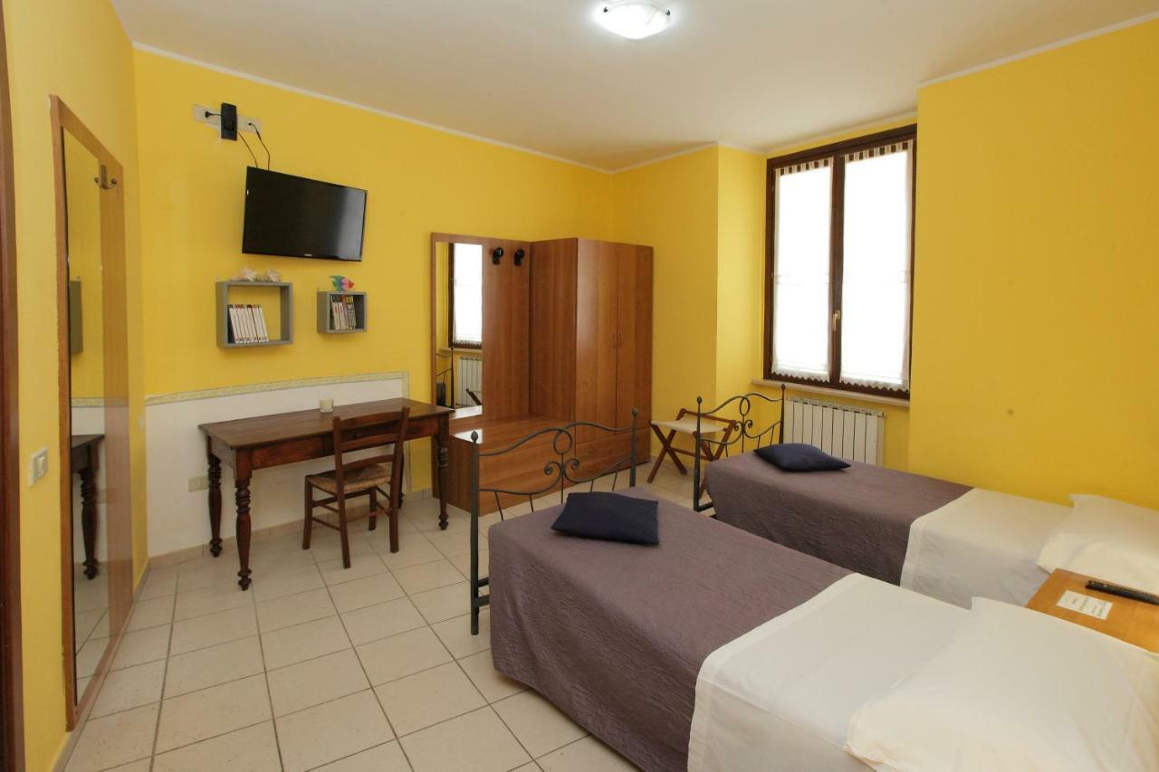 Il Cavallino Fossombrone Luaran gambar