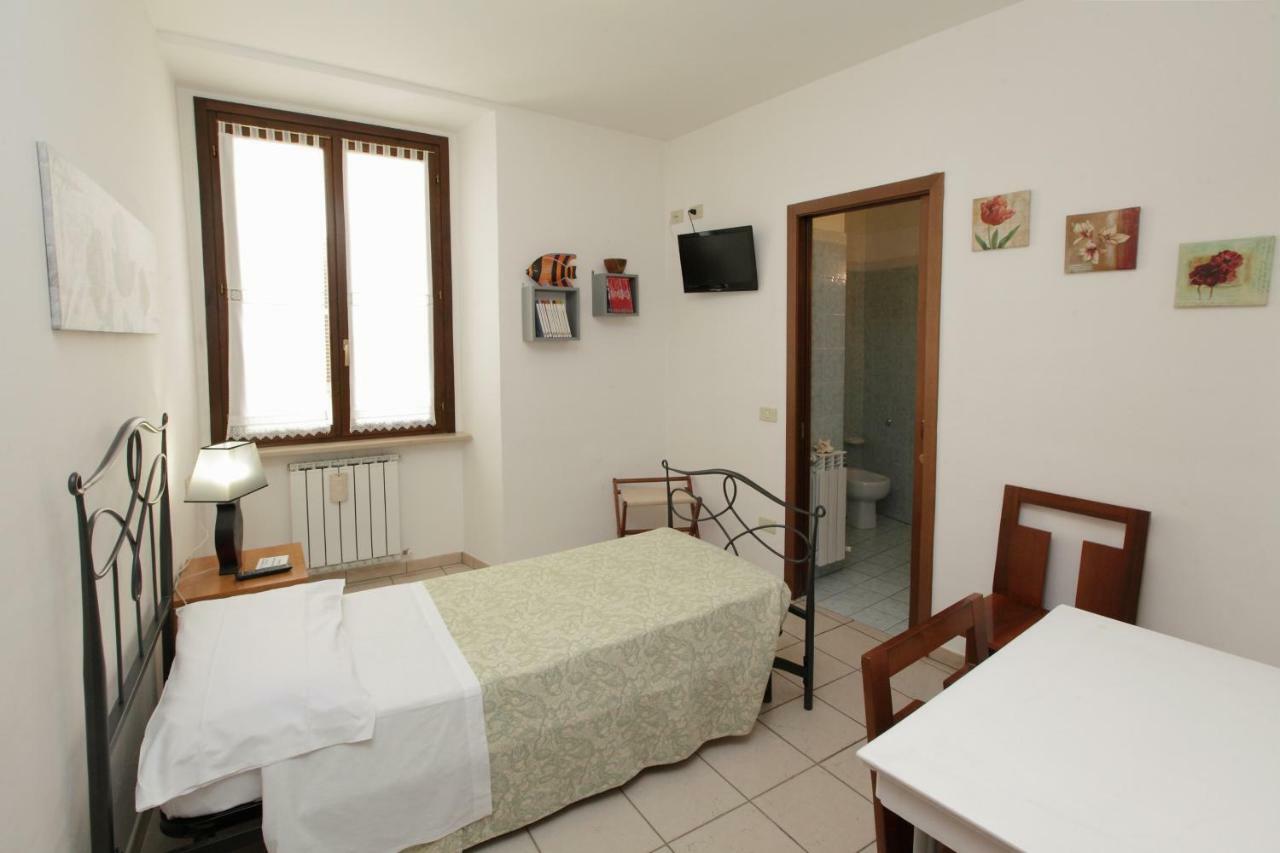 Il Cavallino Fossombrone Luaran gambar